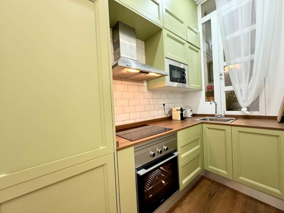 Cozy Beautiful Flat City Center Apartment Мадрид Екстериор снимка